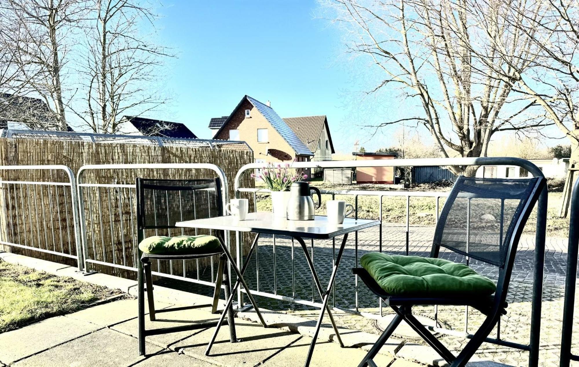 F-1010 Strandhaus Moenchgut Bed&Breakfast Dz 28 Terrasse Strandnah, Inkl Fruehstueck Lobbe Exterior photo